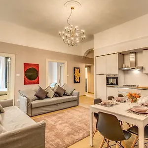 Downtown Srl - Cinque Terre New Liberty Apartment La Spezia